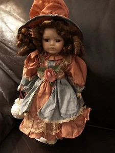 SEYMOUR MANN CONNOISSEUR DOLL 11” Tall - Picture 1 of 8