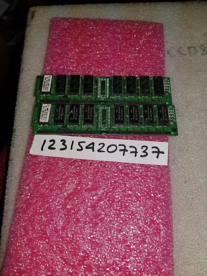 KINGSTON 64MB 2X 32MB EDO 60NS SIMM 2K 5V NON-ECC NON-PARITY 8X32 72PIN 4X4   - Image 1 of 1