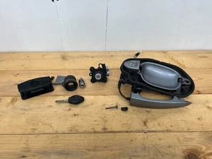 04-07 BMW E60 530i 525i 550 DRIVER DOOR HANDLE TRUNK LOCK CYLINDER KEY SET OEM - Bild 1 von 24