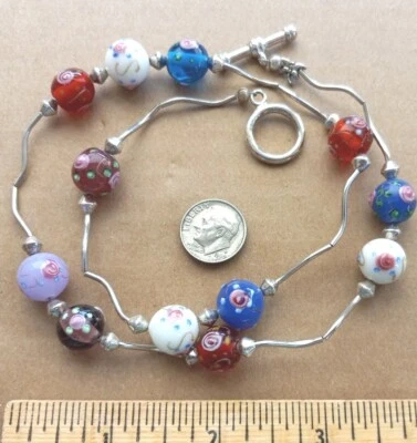 COLLAR PALANCA CHAPADO EN PLATA ONDULADA 21" con 12 CUENTAS DE FLORES DE MURANO BACHES Foto 1 de 4