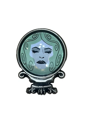 Prendedor comercial Disney Madame Leota bola de cristal globo 3D - Mansión embrujada  Foto 1 de 3