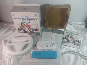 Mario Kart Wii Steering Wheel NO GAME.With Wheel,Blue Remote And Plug In Remote - Picture 1 of 10