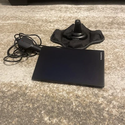 Garmin Drive Smart 61 GPS bundle with Garmin Mount - Image 1 of 4