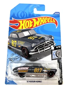 Hot Wheels 140/250 52 Hudson Hornet rod squad 4/10 (Package Damage) - Picture 1 of 8