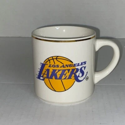Taza de café Lakers 1971-72 campeón del mundo de la NBA borde dorado Foto 1 de 4