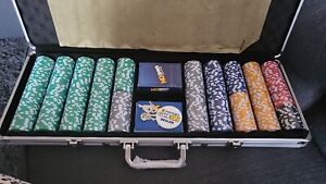  500 Poker Chips Set with 2 Decks of Cards in Aluminum Case new and  lockable 
