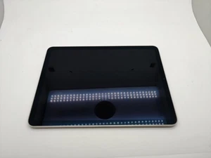 Apple iPad Air 5 64Go Lumière Stellaire - Picture 1 of 3