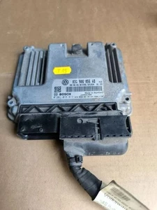 Volkswagen Caddy 2009 engine ECU kit and lock set 03G906021AB GHM3677 - Picture 1 of 2