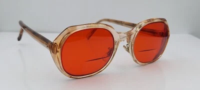 Óculos de sol vintage MC marrom translúcido oval aro de chifre SOMENTE ARMAÇÕES EUA - Imagem 1 de 4