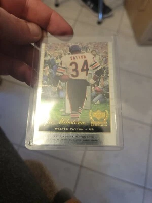 1999 Upper Deck Century Legends #EM10 Уолтер Пэйтон Epic Milestones NrMt - Изображение 1 из 2