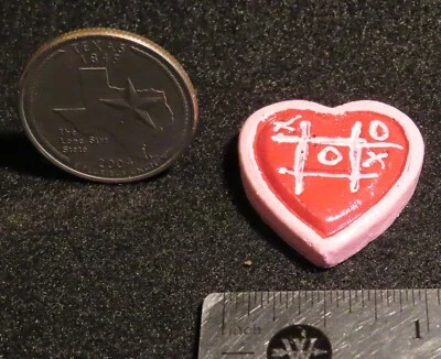 Día de San Valentín Corazón Pastel Panadería Postre Rojo Blanco Rosa 1:12 Miniatura #B6639 Foto 1 de 2