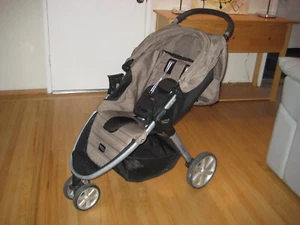 Britax B Agile Jogging/Running Stroller - Picture 1 of 6