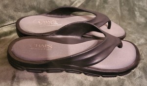 chaps memory foam flip flops