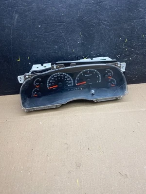 2000 2001 2002 Ford Expedition Speedometer Instrument Gauge Cluster T9184 DG - Image 1 of 4