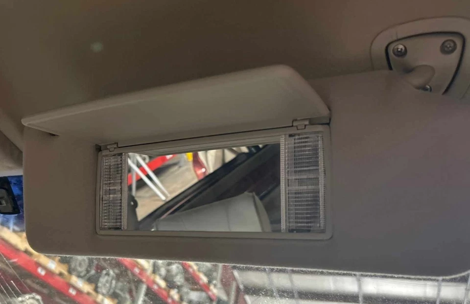 Jaguar XJ8 1998 OEM parasol lateral derecho pasajero gris iluminado 99-03 Foto 1 de 1