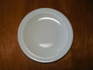 Corning Centura WHITE TULIPS Salad Plate 8" Embossed 1 ea 9 available - Picture 1 of 6