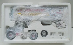 First Gear 1/34 Scale 1960 Mack Model B-61  Tractor Trailer Wonder Bread 19-1529 - Picture 1 of 2