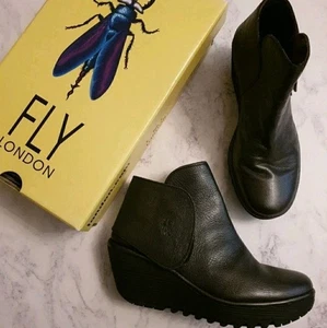 Fly London Boots Size 5 Wedge Heels Womens Leather Eur 38 Grey Ankle Silver - Picture 1 of 9