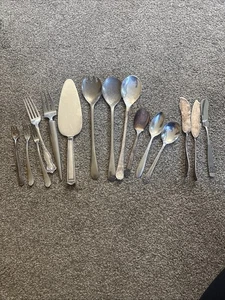 Versilbertes Besteck sortiert 15 Teile - Bild 1 von 5