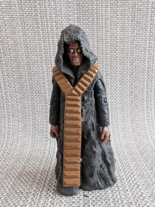 Doctor Who Figura Maestro Decaduto con Fascia di Rassilon Assassino Mortale 5" BBC - Foto 1 di 2