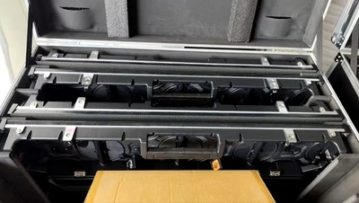 Pantalla LED P3.91 RGB Exterior para Iglesia Concierto Boda Escenario Pared 9.84ft×6.56ft Foto 1 de 4