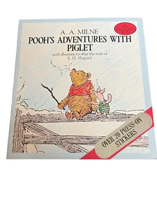 Pooh's Adventures With Piglet Sticker Book By A.A. Milne PB 1st Edition 1986 HTF - Imagen 1 de 11