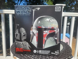 Star Wars Black Series Boba Fett Premium Electronic Helmet Cosplay 40TH Bounty - Picture 1 of 3