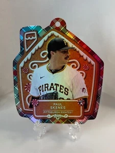 2024 TOPPS HOLIDAY ORNAMENTS - YOU PICK YOUR PLAYER SKENES / OHTAN / MERRILL - Picture 1 of 13