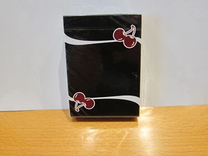 Cherry Casino V3 True Black Playing Cards by Pure Imagination Projects - Foto 1 di 2
