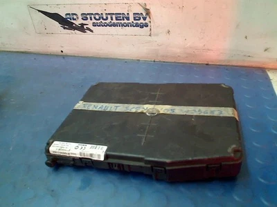 CENTRALINA PORTA FUSIBILI Renault Grand Scénic II (JM) 2005 8200351184 - Immagine 1 di 4