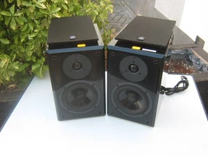 2x Yamaha Und 2-Wege Lautsprecher 110W Klavierlack Boxen Model NX-E400 - Bild 1 von 5