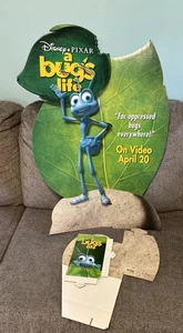 A Bug’s Life Standee Disney Pixar VHS Promozionale FLIK - Foto 1 di 20