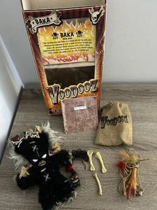 2006 Mezco Toyz Voodooz Baka Plush Doll Mojo Bones Spell Pins Idol Twine Toy - Picture 1 of 13