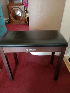 Piano Bench (Yamaha) - Picture 1 of 3