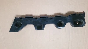 Parachoques trasero Mazda CX5 2014 soporte lateral del conductor KD53502H1 - Imagen 1 de 3