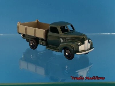 Voiture de  collection - Studebaker benne basculante - Atlas/Dinky Toys 1/43 - Photo 1/4