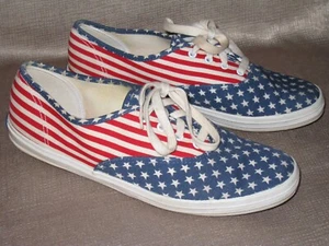 Keds Women s Champion Canvas Sneaker. USA Flag. Sz 8.5. Hard to Find Style! - Picture 1 of 4
