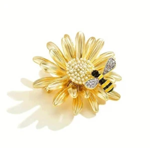 Vintage Bee & Sunflower Rhinestone Brooch Pin Intricately Women Jewelry Gift - Picture 1 of 2