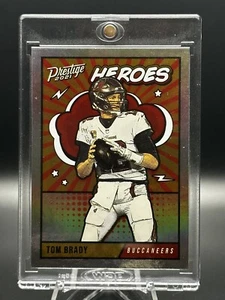 Panini Prestige Football 2021 #HE-5 TOM BRADY Heroes Insert Refractor Bucaneers - Imagen 1 de 4