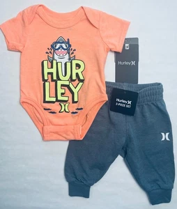 NUEVO CON ETIQUETAS Hurley 2 piezas Niños Tiburón Top & Jogger Pantalones Conjunto Nuevo en Caja 3m 6m 9m Naranja Gris $28 - Imagen 1 de 6