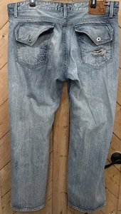 vigoss mens jeans straight sz 42 X 32 light wash distressed - Picture 1 of 7