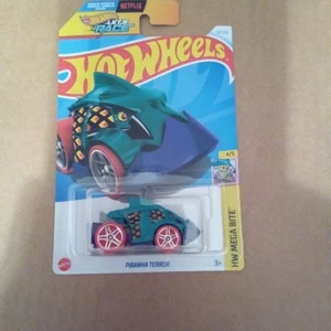 Hot Wheels 2024 HW Mega Bite 4/5 Piranha Terror - Foto 1 di 2
