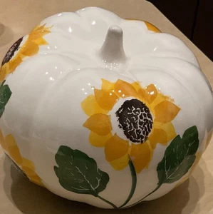 Farval Portugal Vintage Hand Painted Pumpkin With Sunflower Design Pre-Owned - Picture 1 of 11