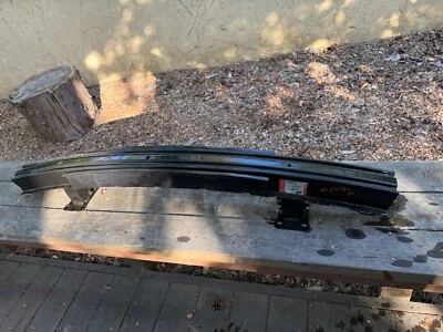 Reforço de para-choque dianteiro Land Rover Range Rover Sport 2010-2016 fabricante de equipamento original - Imagem 1 de 4