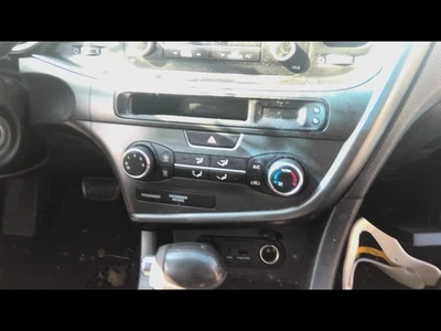 KIA OPTIMA control de temperatura Canadá 2014-2015 identificación de mercado 972502tle0  Foto 1 de 4