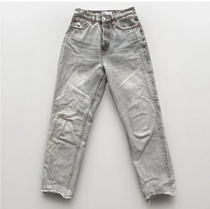 ZARA MUJER JEANS 4 Gris Denim tiro alto botón mosca cinco bolsillos tobillo recto Foto 1 de 4