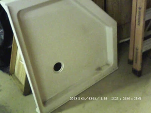 Neo Angle Shower Base 38" x 38". White for a corner - Picture 1 of 9