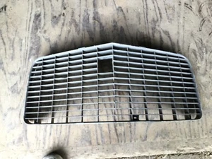 1970 70-73 Camaro grille OEM - Picture 1 of 8