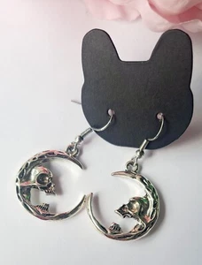 Boucle d'oreille Fait Main, Lune Et Squelette Gothique, Effet Vieilli, Neuf - Foto 1 di 3