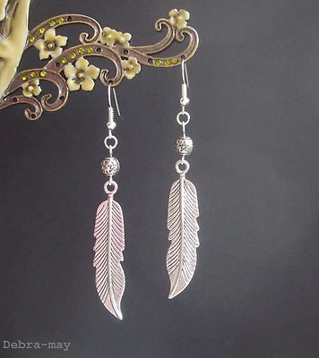 Pendientes colgantes grandes de plumas de plata y cuentas estrelladas - étnico boho Foto 1 de 4